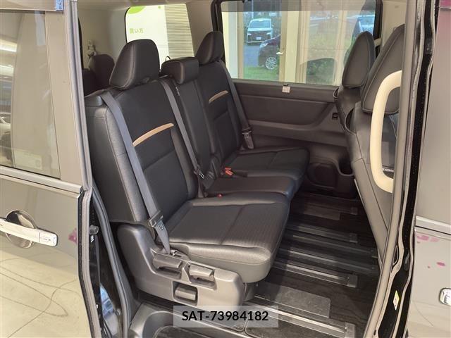 Nissan SERENA 2023 8926838-9
