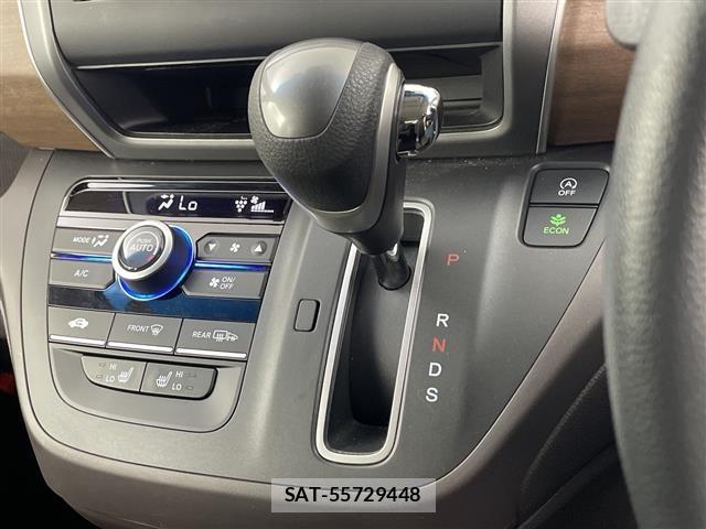 Honda FREED 2023 8684578-21