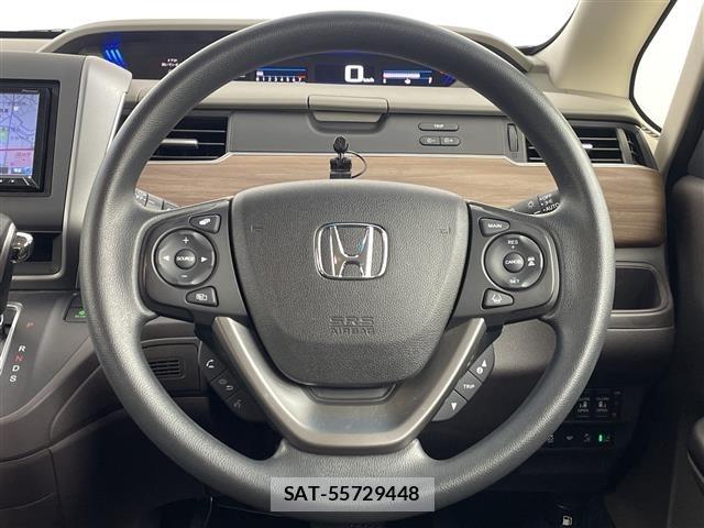 Honda FREED 2023 8684578-3