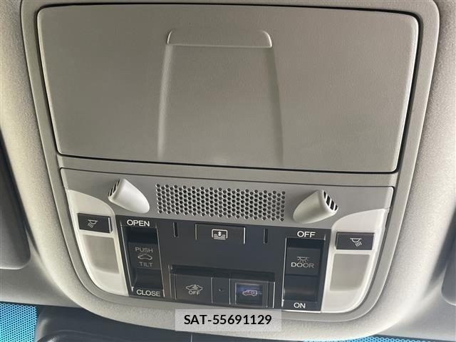 Honda LEGEND 2015 8909841-6