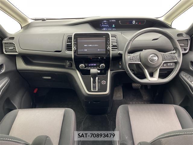 Nissan SERENA 2017 8926839-15