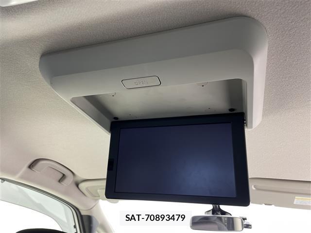 Nissan SERENA 2017 8926839-16