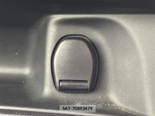 Nissan SERENA 2017 8926839-21