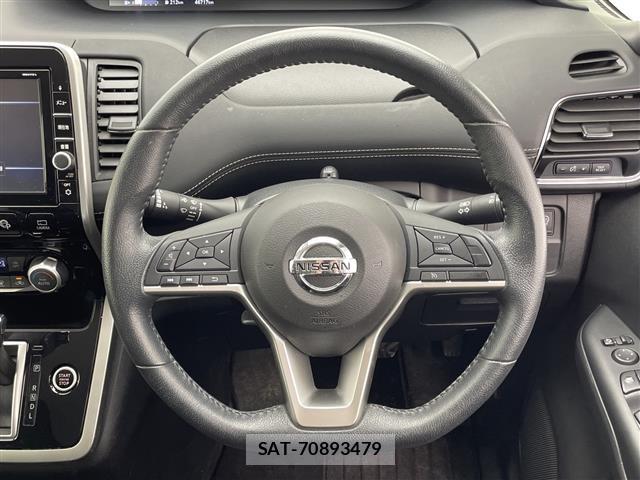 Nissan SERENA 2017 8926839-22