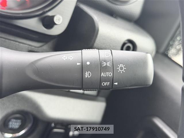 Suzuki JIMNY 2021 8932811-7