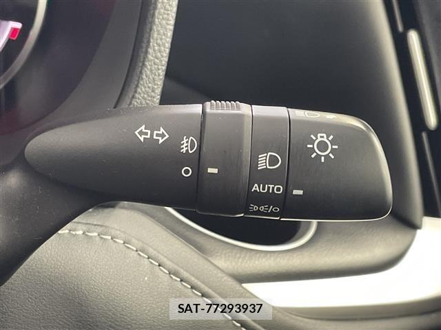 Toyota NOAH 2023 8683539-7