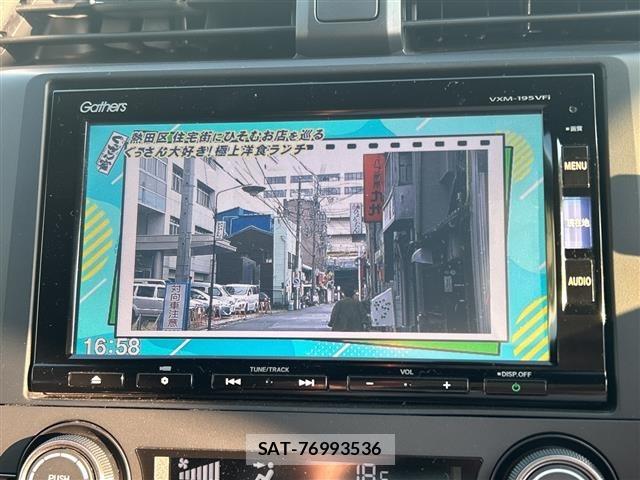 Honda CIVIC 2019 8677441-8