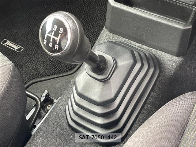 Suzuki JIMNY 2018 8932812-18