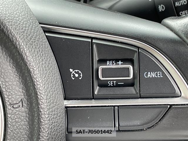 Suzuki JIMNY 2018 8932812-3