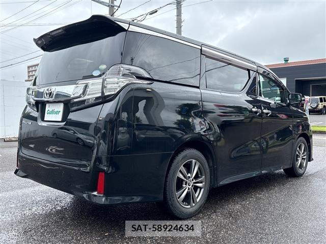Toyota VELLFIRE 2017 8905189-2