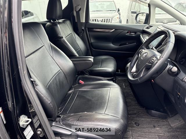 Toyota VELLFIRE 2017 8905189-7