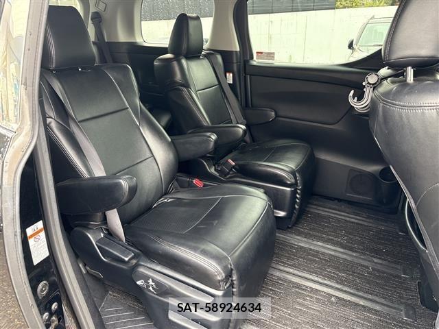 Toyota VELLFIRE 2017 8905189-9
