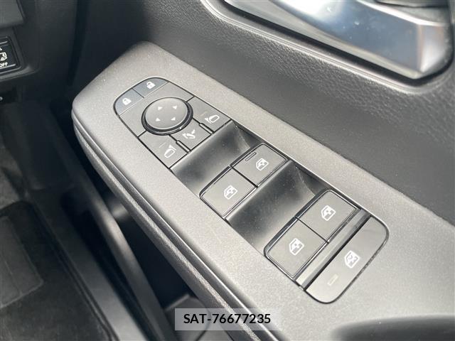 Nissan SERENA 2024 8716842-6