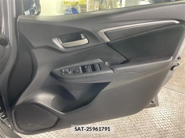 Honda FIT 2019 8921880-7