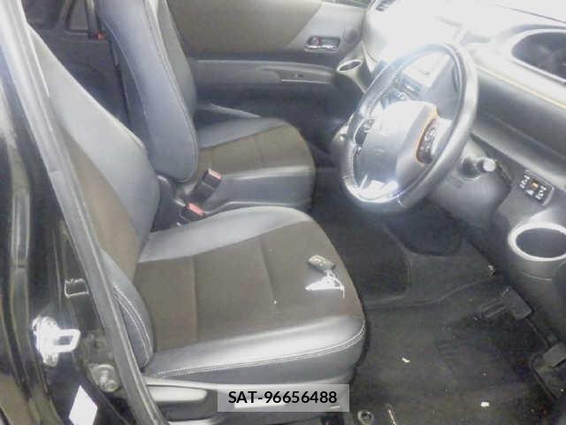 Toyota SIENTA 2020 8692453-7