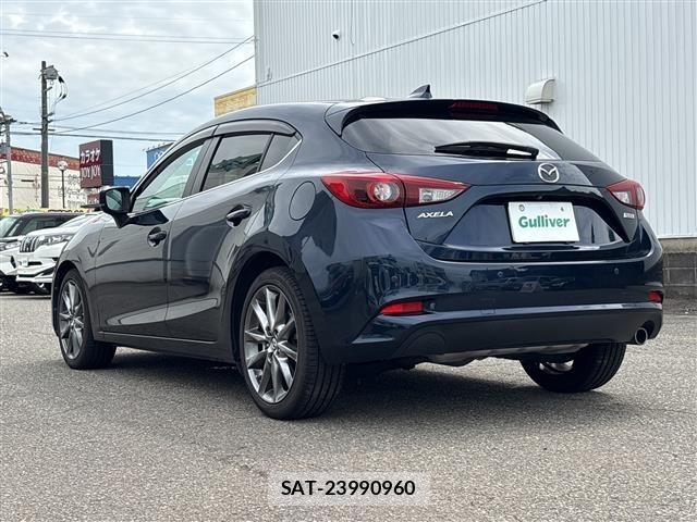 Mazda AXELA 2019 8911730-13