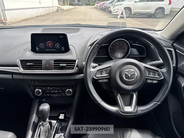 Mazda AXELA 2019 8911730-14