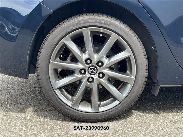 Mazda AXELA 2019 8911730-9