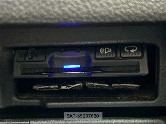 Nissan SERENA 2013 8926845-4