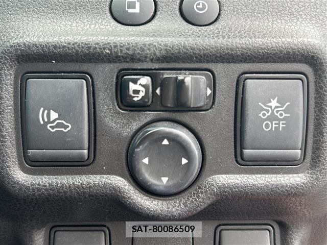 Nissan NOTE 2017 8912504-21