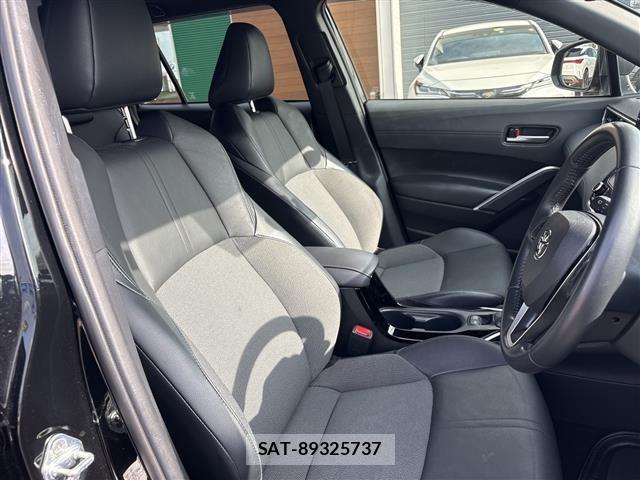 Toyota COROLLA CROSS 2023 8906489-2