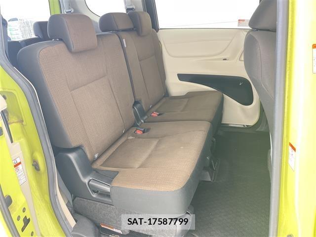 Toyota SIENTA 2015 8671568-11