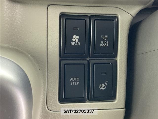 Suzuki EVERY WAGON 2023 8935170-12