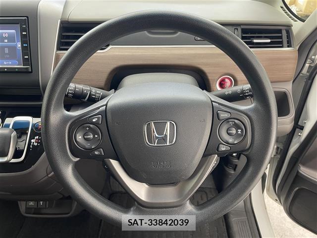 Honda FREED 2019 8684582-3