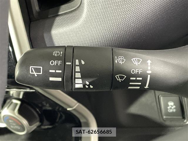 Nissan SERENA 2016 8926846-11