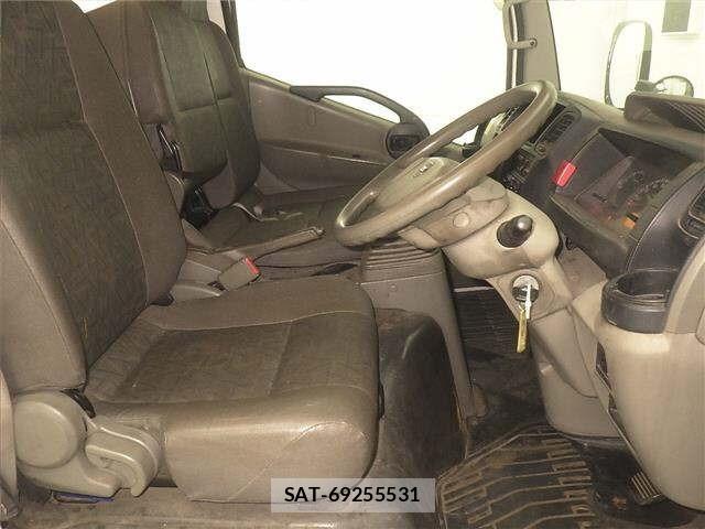 Nissan ATLAS 2018 8952763-5