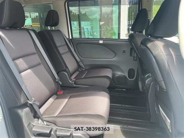 Nissan SERENA 2019 8671837-2