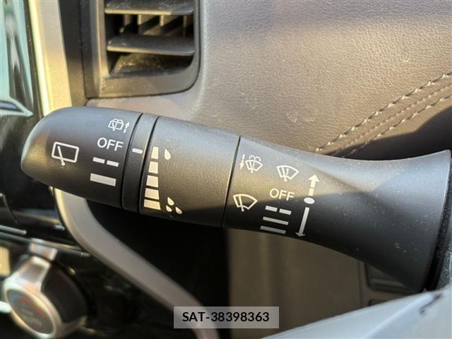 Nissan SERENA 2019 8671837-3