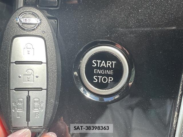 Nissan SERENA 2019 8671837-7