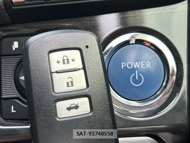 Toyota CROWN 2013 8680540-2