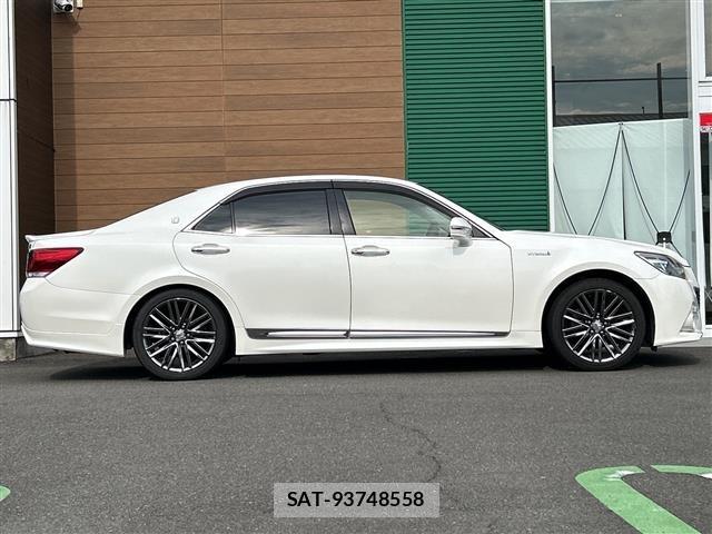 Toyota CROWN 2013 8680540-21