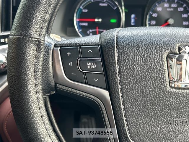 Toyota CROWN 2013 8680540-3