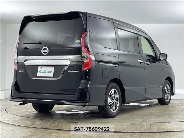 Nissan SERENA 2022 8926867-8