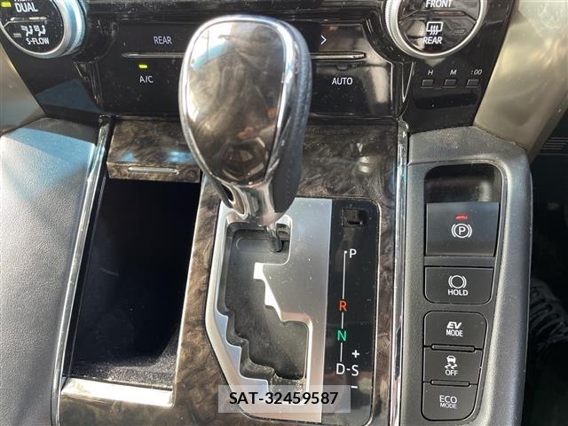 Toyota VELLFIRE 2021 8692798-3