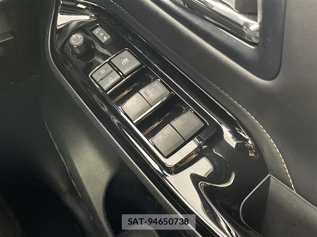 Toyota ESQUIRE 2020 8908801-2