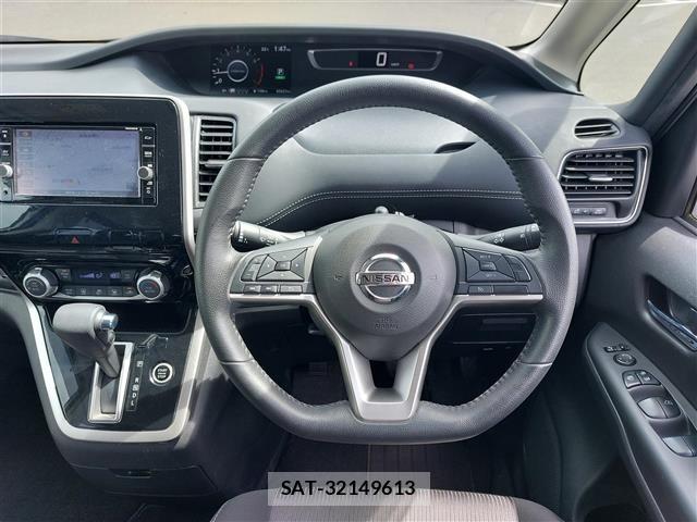 Nissan SERENA 2018 8671847-11