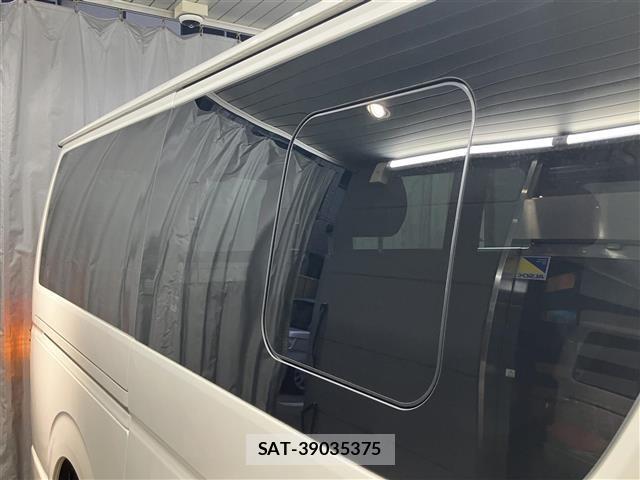 Toyota HIACE VAN 2025 8870288-7