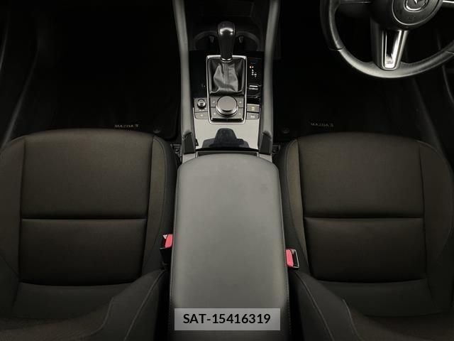 Mazda MAZDA3 2021 8909314-10