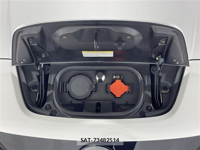 Nissan LEAF 2022 8928967-10