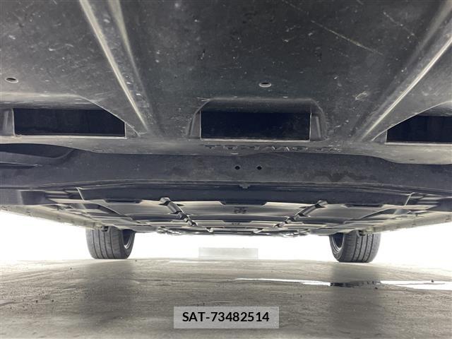 Nissan LEAF 2022 8928967-14