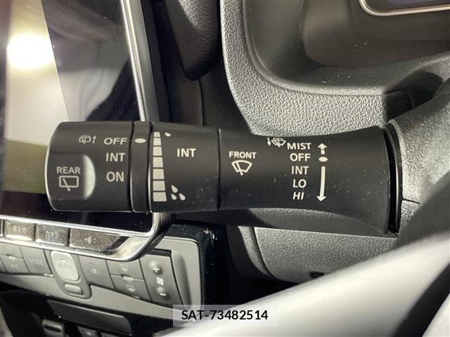 Nissan LEAF 2022 8928967-21