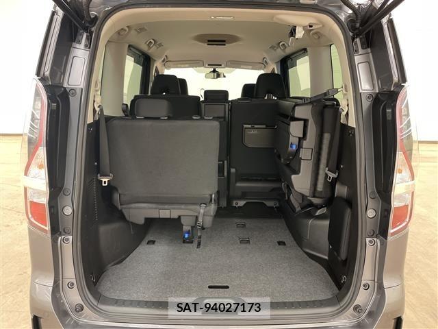 Nissan SERENA 2020 8926869-12
