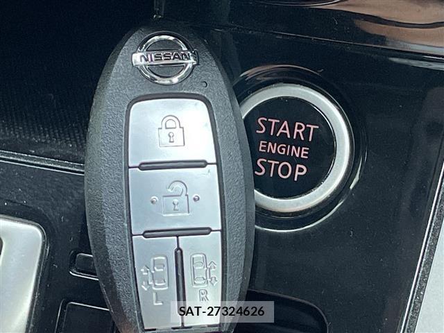 Nissan SERENA 2016 8926895-10