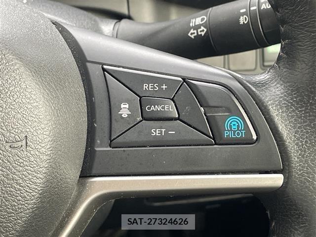 Nissan SERENA 2016 8926895-5