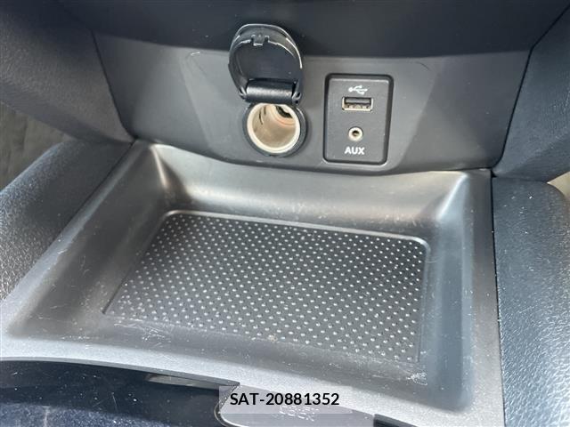 Nissan X-TRAIL 2017 8929403-4