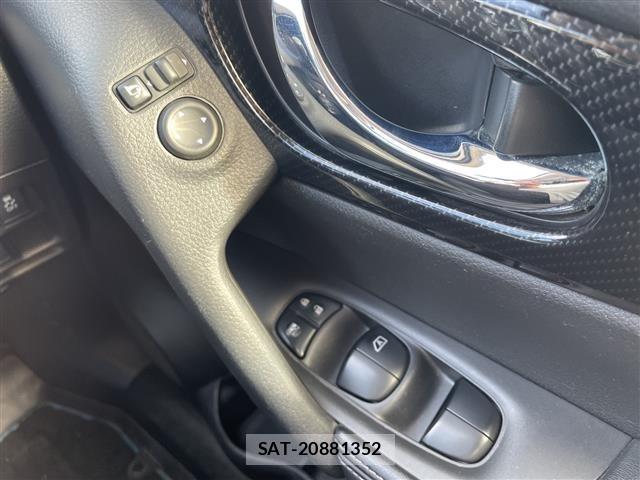 Nissan X-TRAIL 2017 8929403-6
